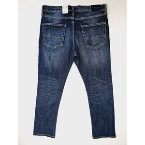 Lucky Brand Size 36X30 Mens Athletic Straight Cool Max Blue Denim Logo Tag Jeans